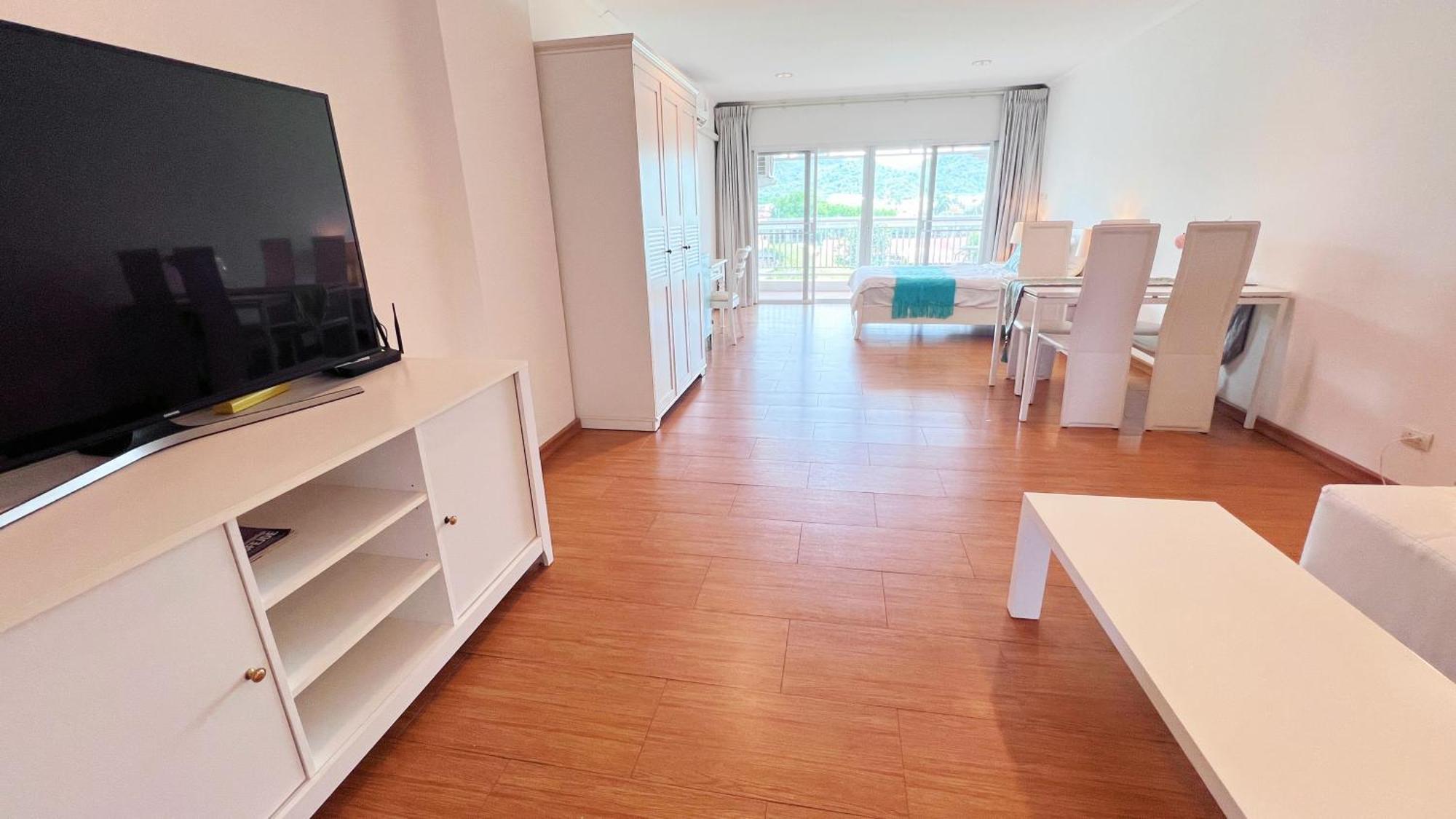 Baan Klang Lägenhetshotell